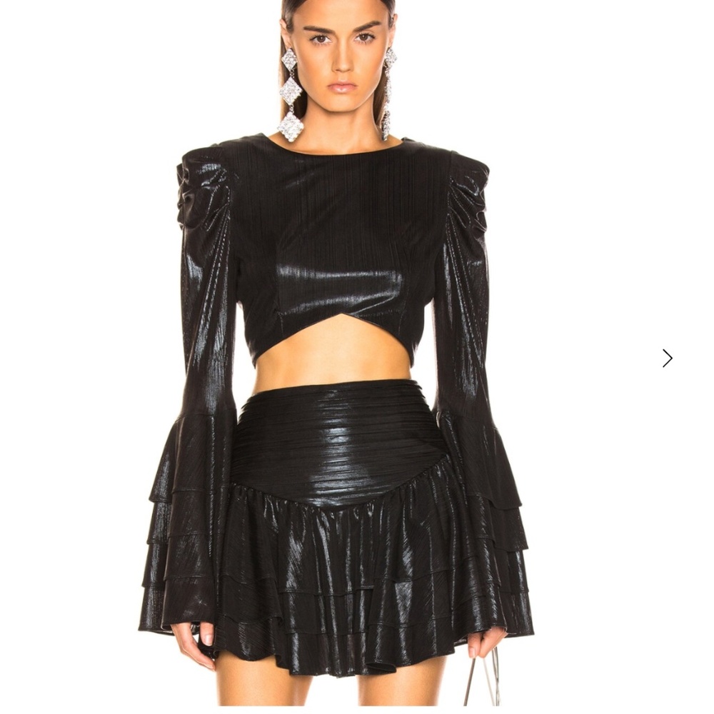ISO! I need this. S in both